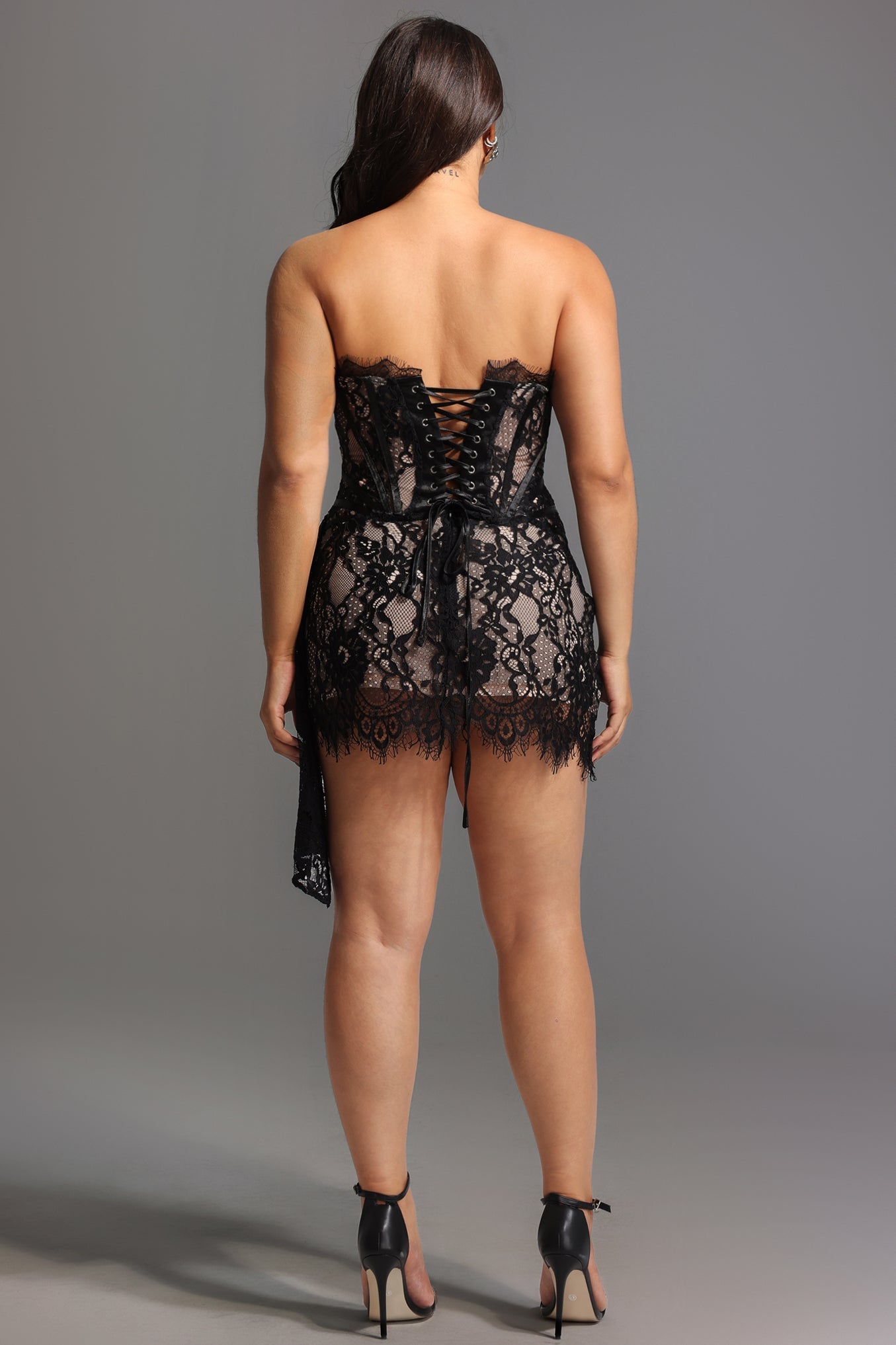 DALIA - Lace Mini Dress Curve