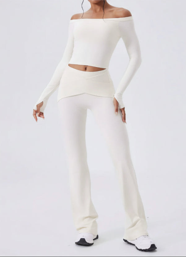 DALIA - Yogaset met schoudervullingen