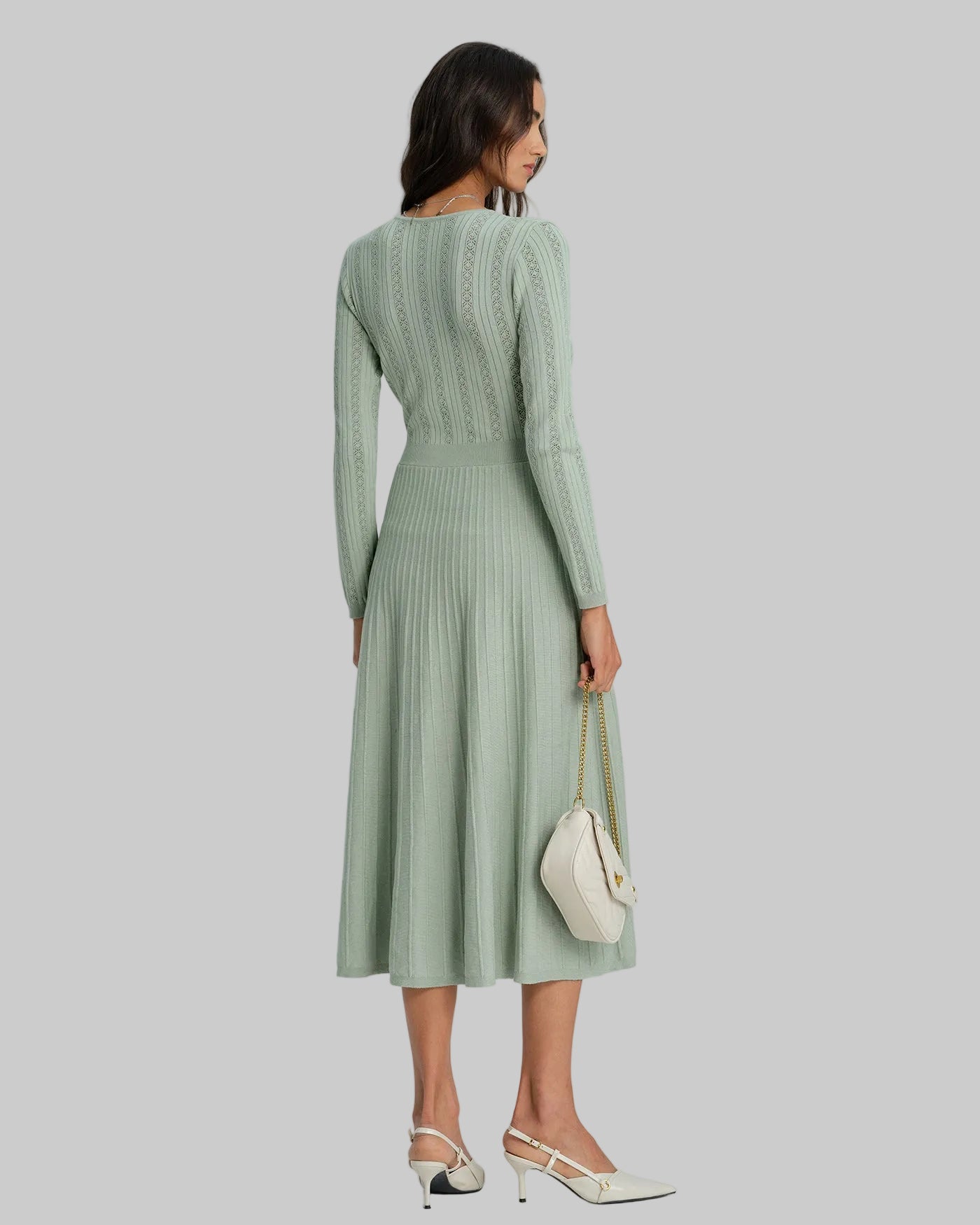 DALIA – Groene V-hals viscose sweaterjurk