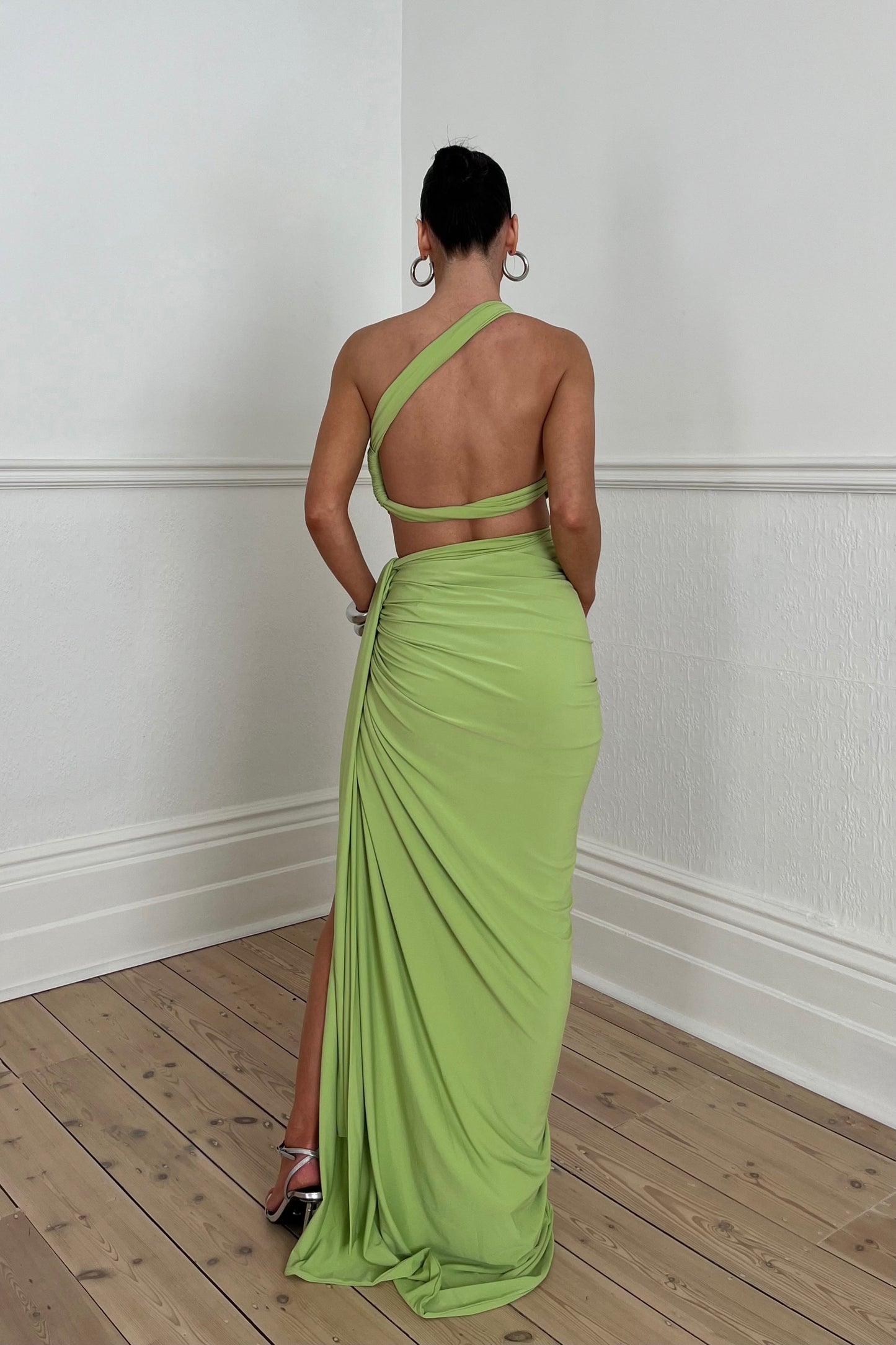 DALIA - Slanted Shoulder Halter Set In Green