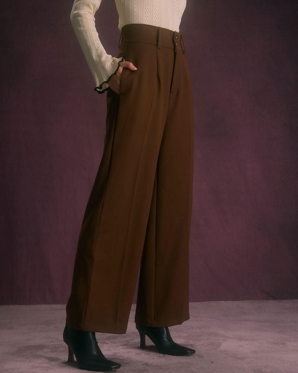 DALIA - Spodnie z wysokim stanem w kolorze kawy