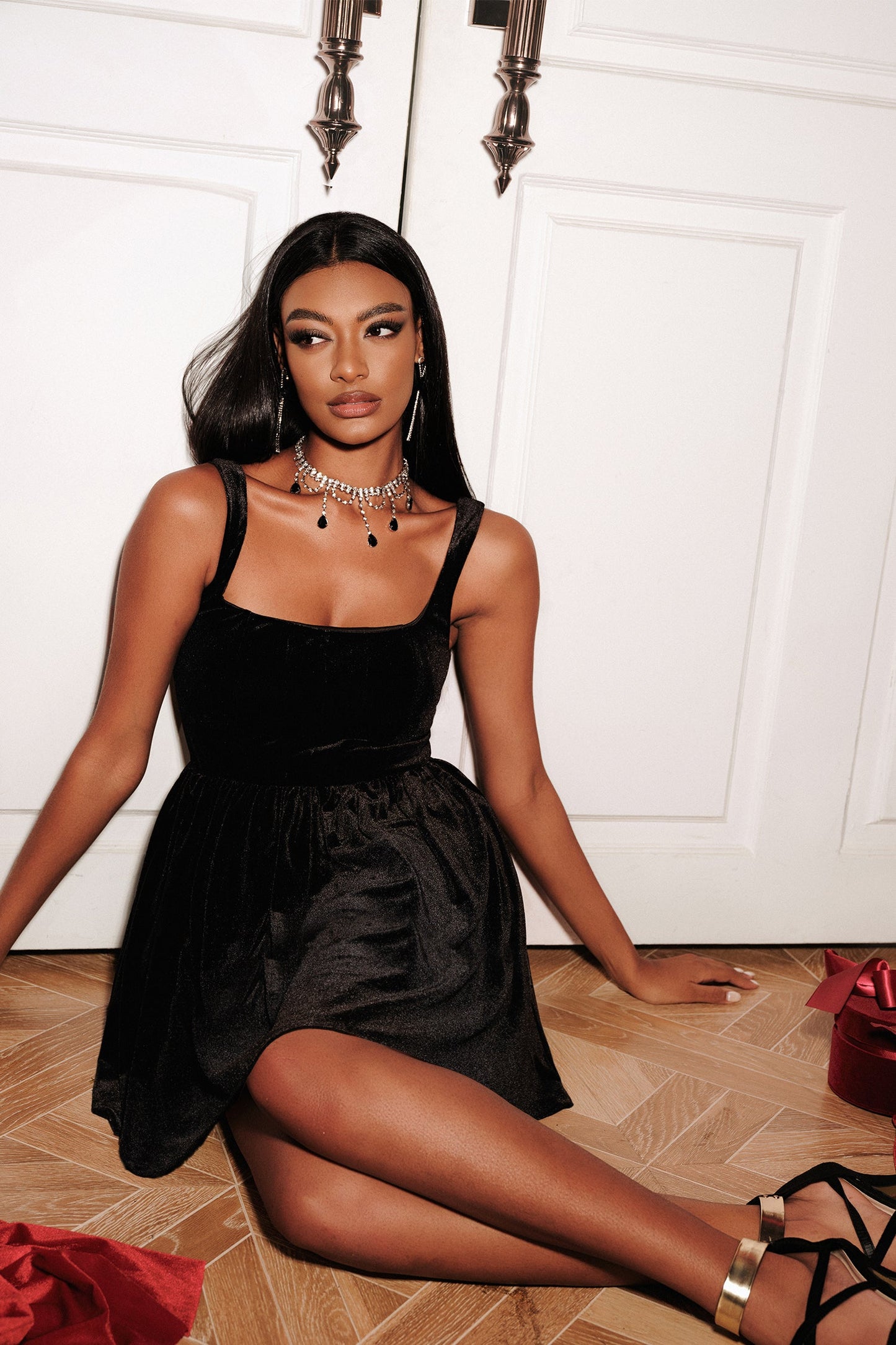 DALIA - Velvet Mini Dress