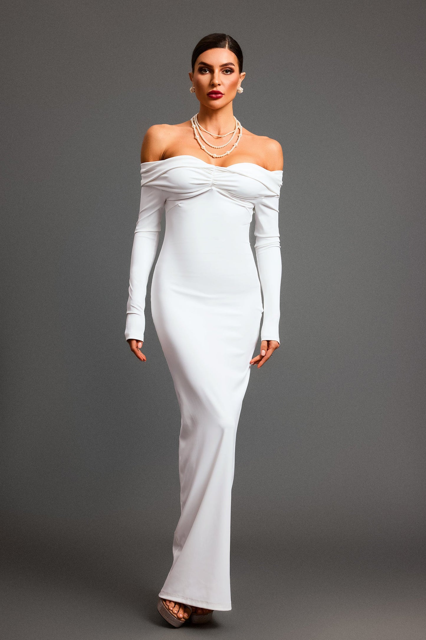 DALIA - Off Shoulder Long Sleeves Backless Maxi Dress