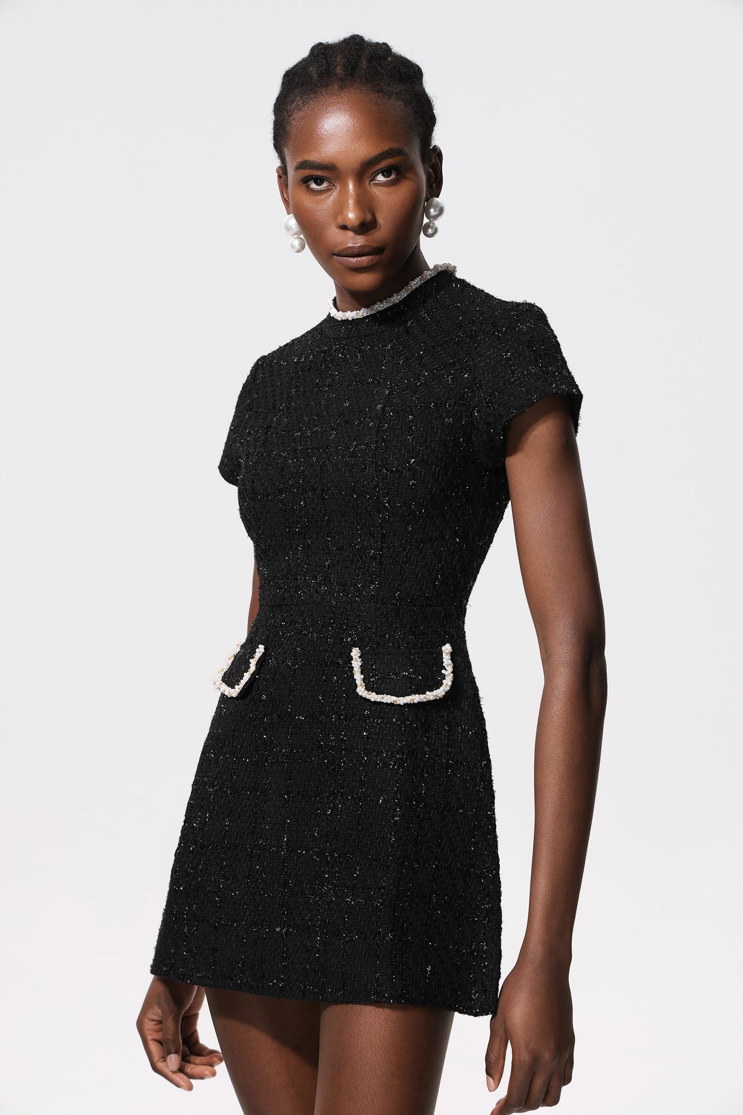 DALIA - Mini-jurk met korte mouwen en strass-steentjes