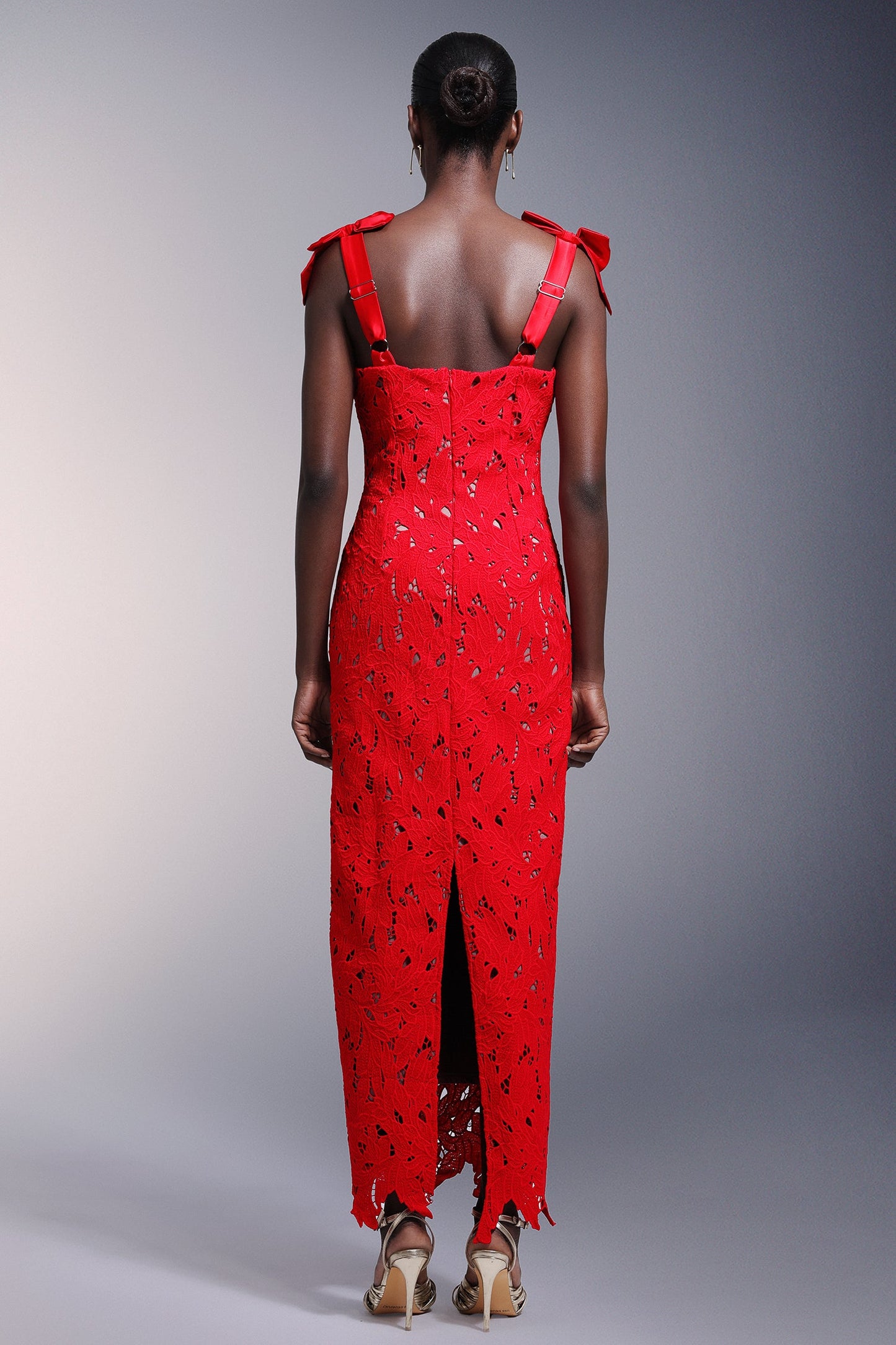 DALIA - Teela Bows Lace Sleeveless Maxi Dress