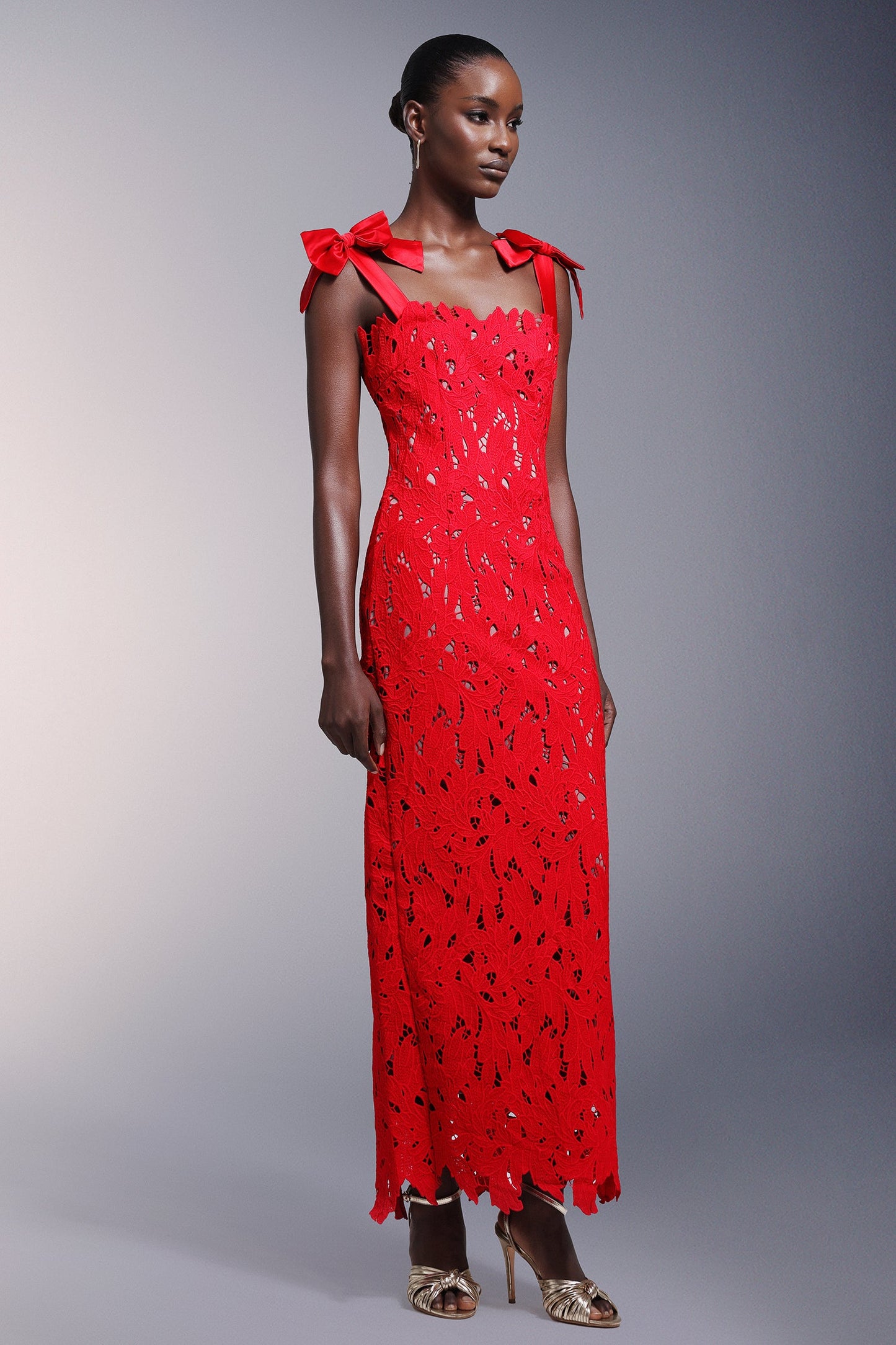 DALIA - Teela Bows Lace Sleeveless Maxi Dress