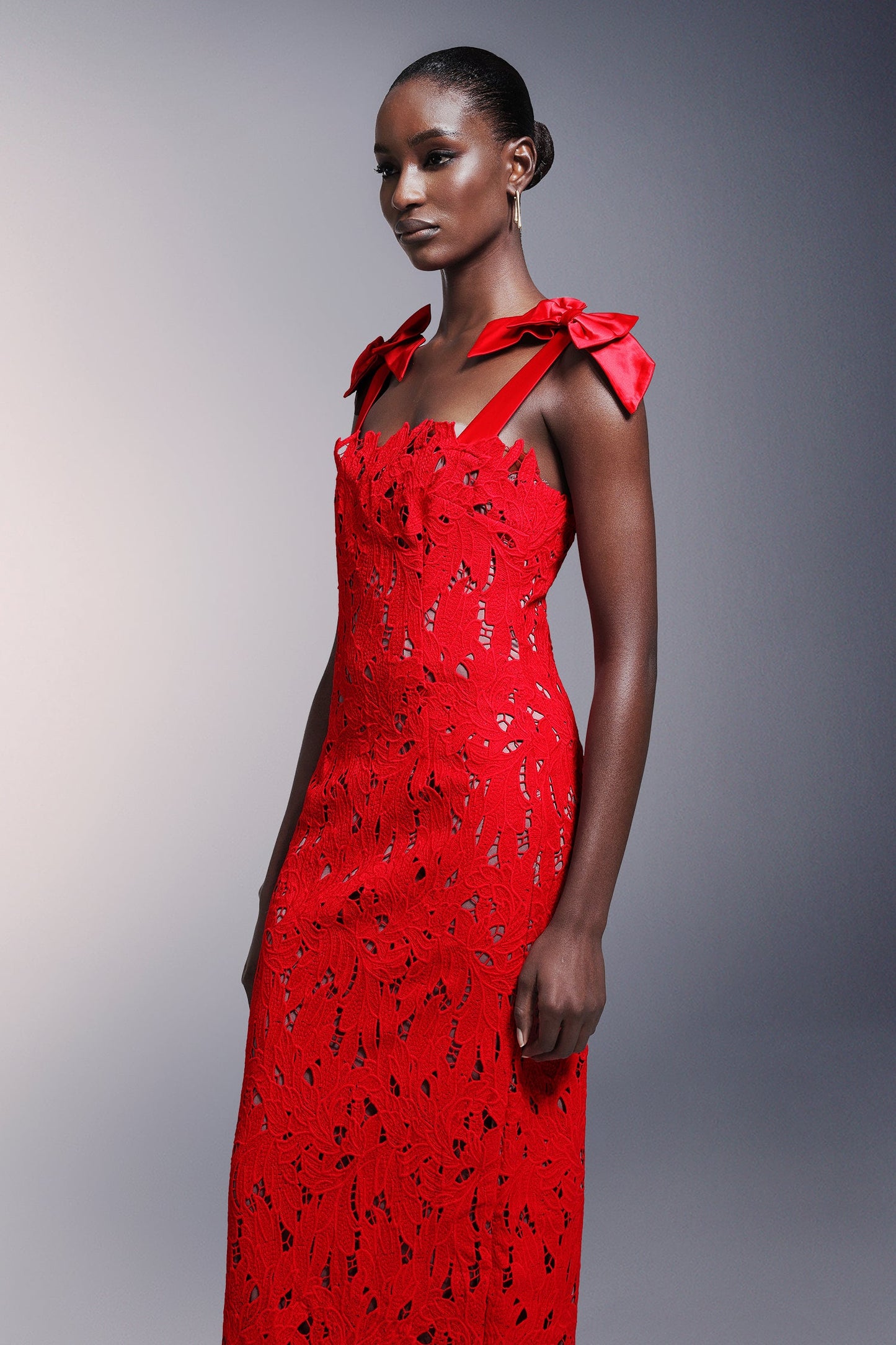 DALIA - Teela Bows Lace Sleeveless Maxi Dress