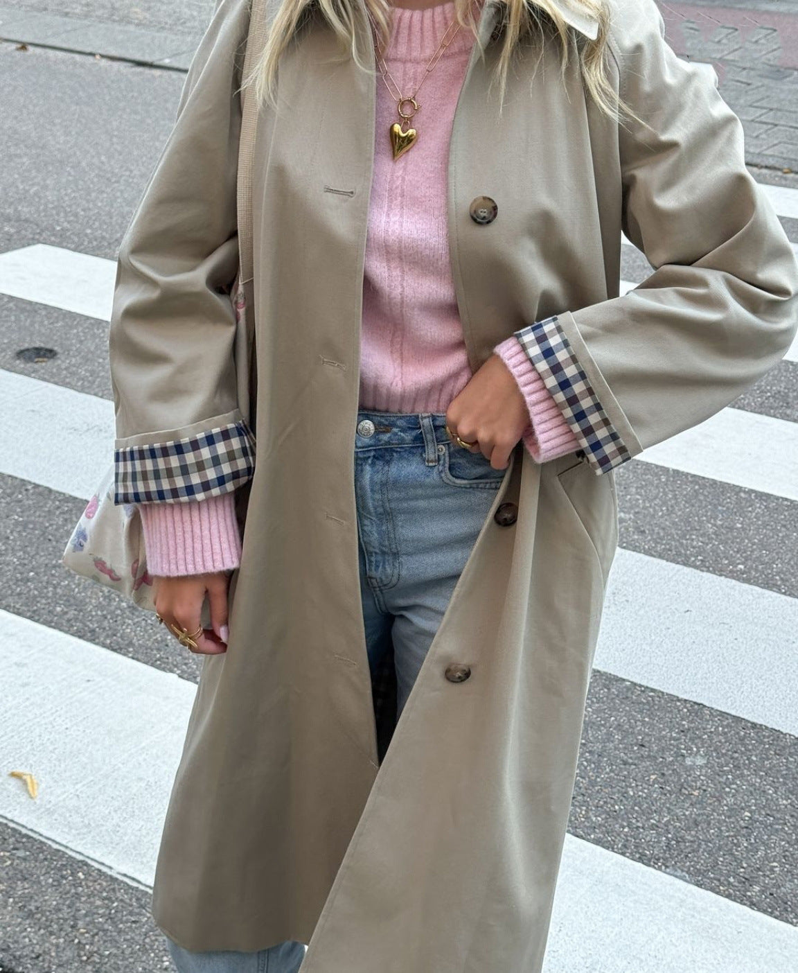 DALIA - The Effortless Essential Trench Coat