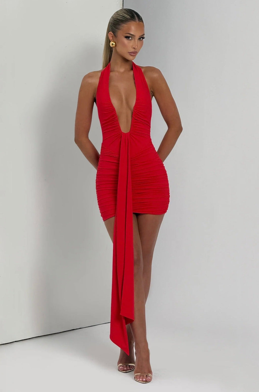 DALIA - V-Cut Mini Dress - Red