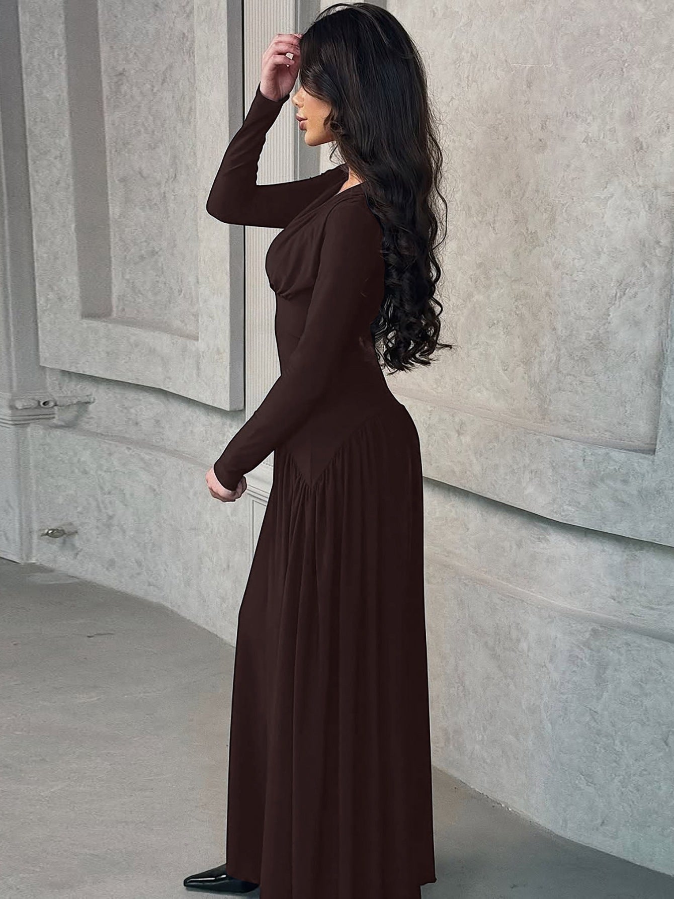 DALIA - Klassieke, tijdloze maxi-jurk voor binnen