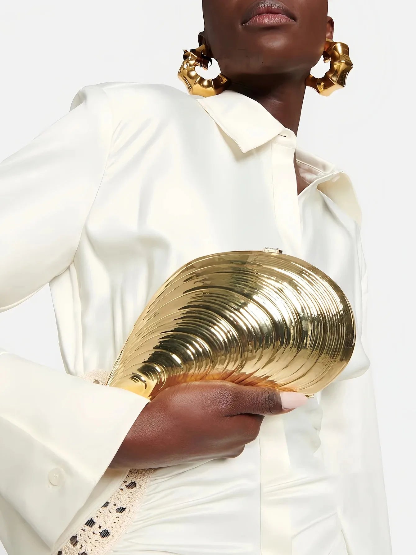 DALIA - Exclusive Crescent Crystal Clutch