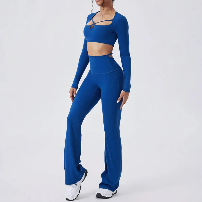 DALIA - Top en broekset met uitsnijdingen