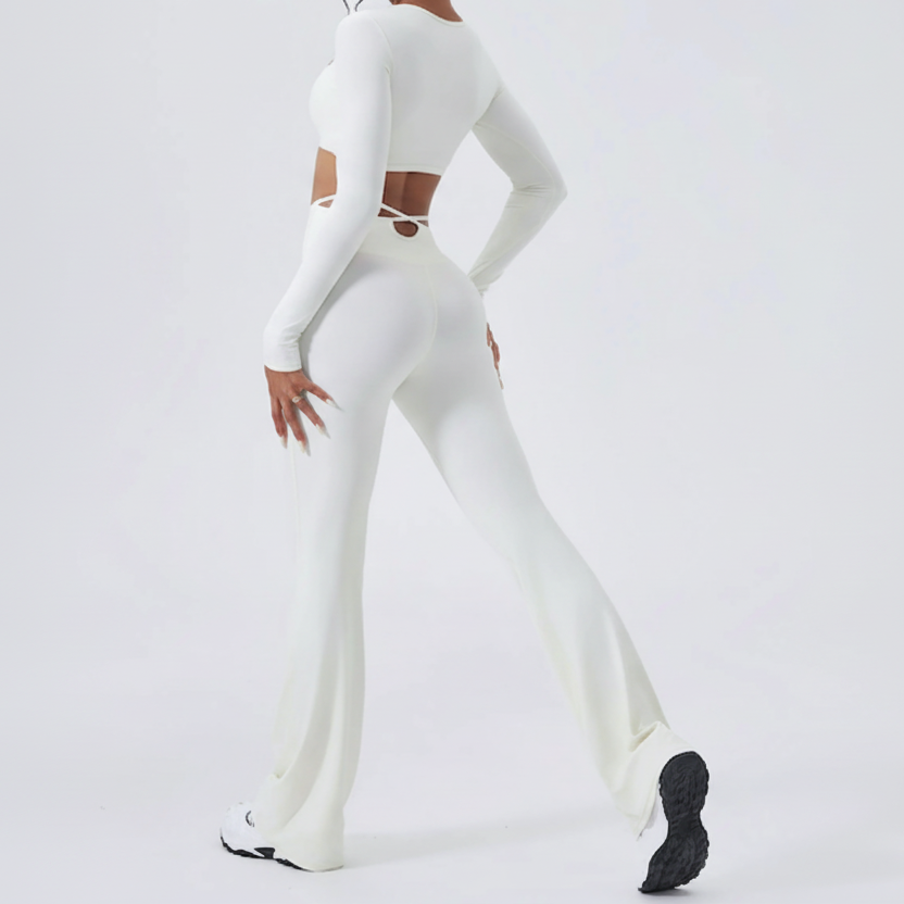 DALIA - Top en broekset met uitsnijdingen