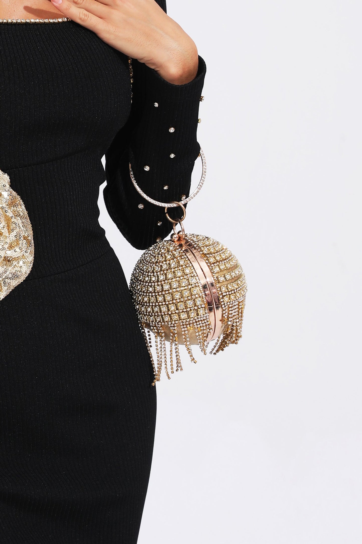 Nyrix Gold Round Ball Bag