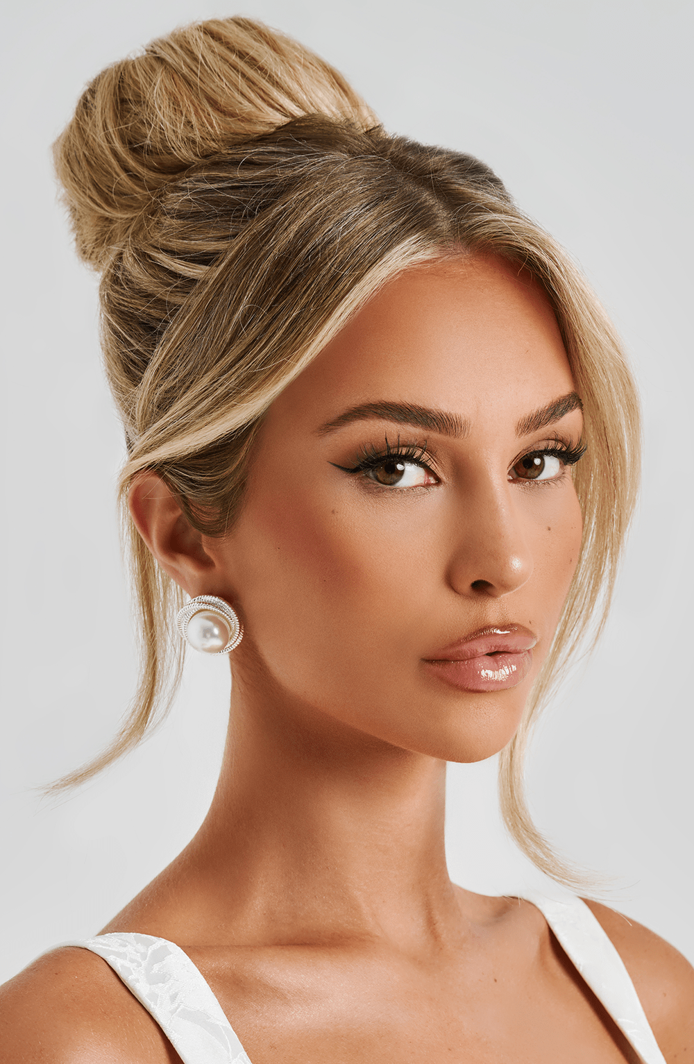 DALIA - Exclusive Pearl Earrings