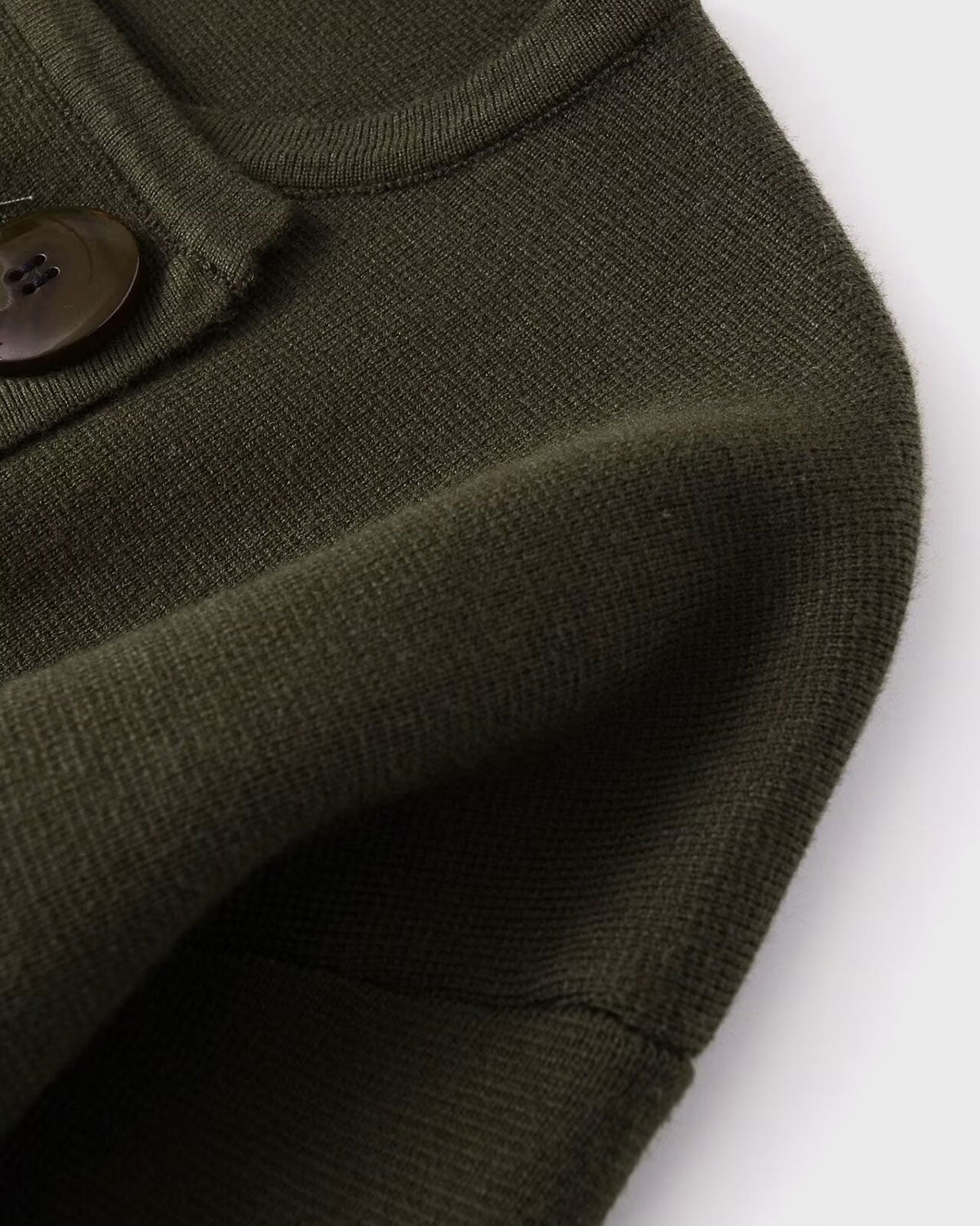 DALIA - Groen vest met ronde hals en ceintuur