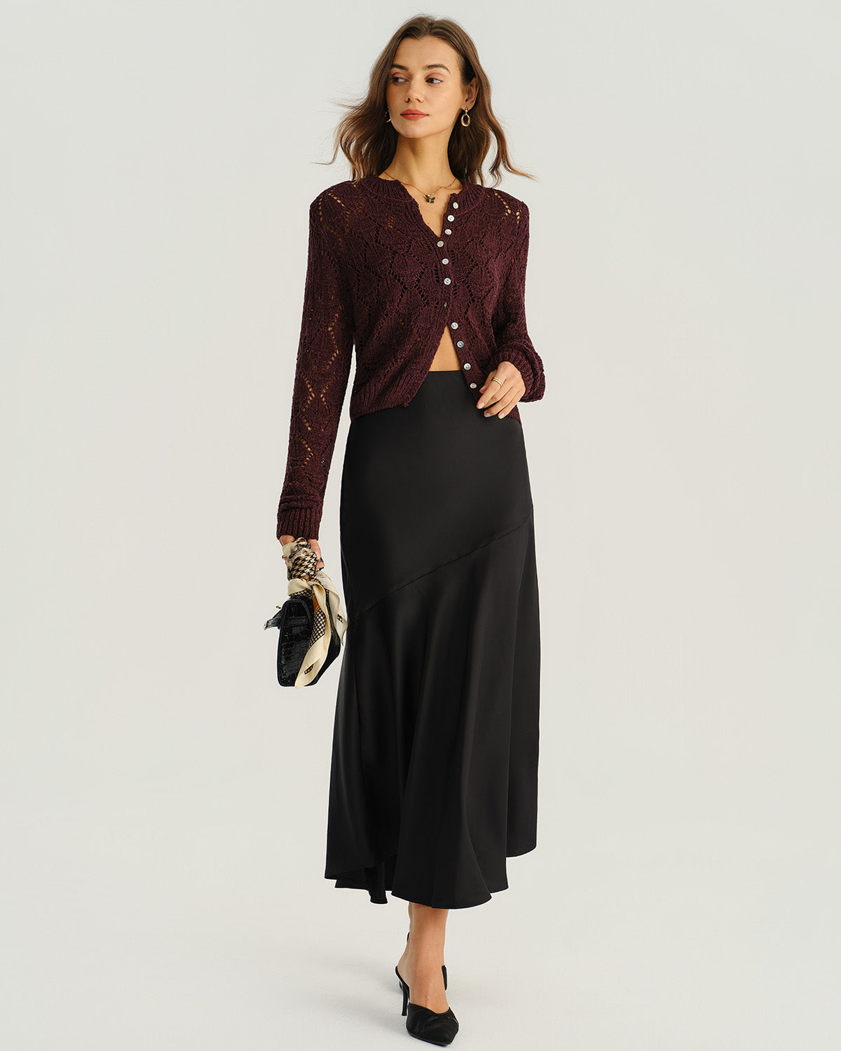 DALIA - Wijnrood gebreid vest met enkele rij knopen