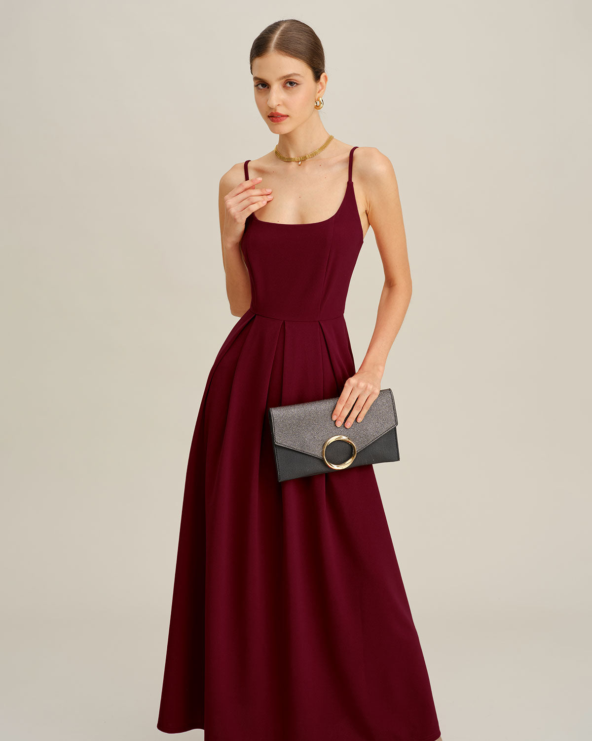 DALIA - Wijnrode geplooide slip maxi-jurk